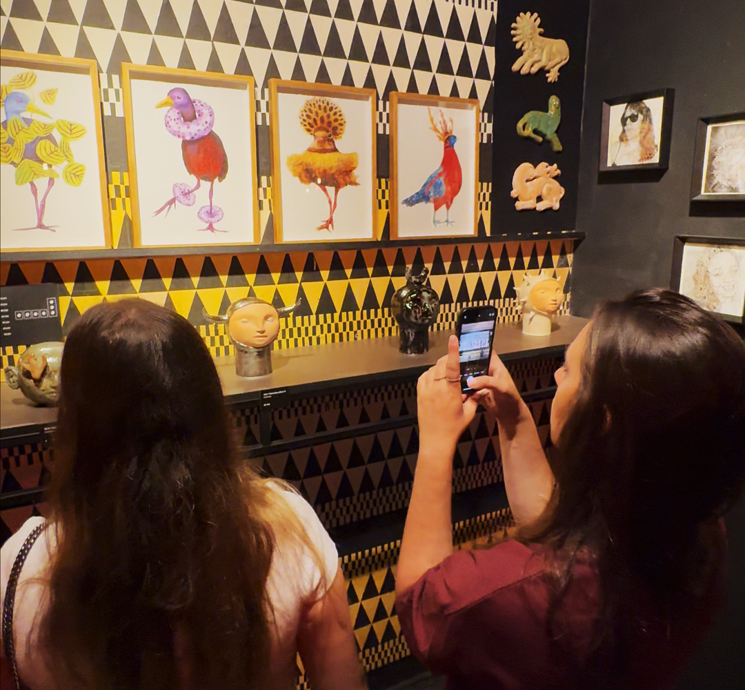 Mucha Arte renova as paredes do Madre Mia com nova seleção de artistas e técnicas