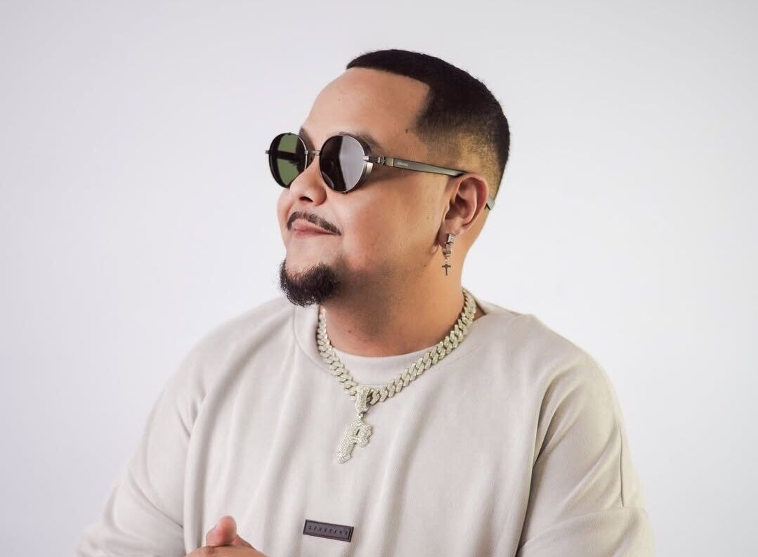 Cantor Pedro lança o EP Dever Te Chama e inaugura nova fase solo