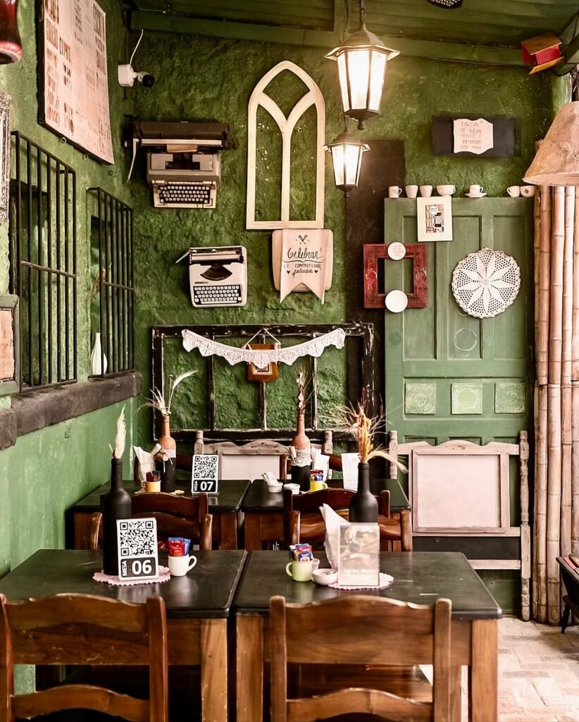 📸 - Lucíola Bistrô & CaféQuer saborear um café de qualidade e uma torta de frango quentinha e i (2)
