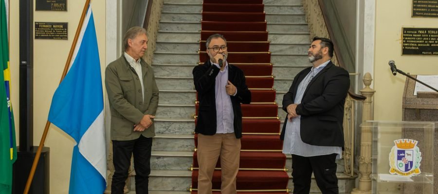 Izamir de Farias é patrono da 52ª Feira do Livro de Pelotas