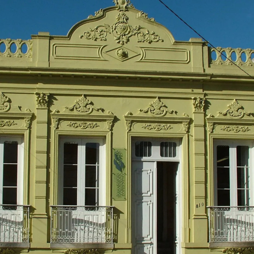 Instituto J. Simões Lopes Neto celebra 161 anos do escritor