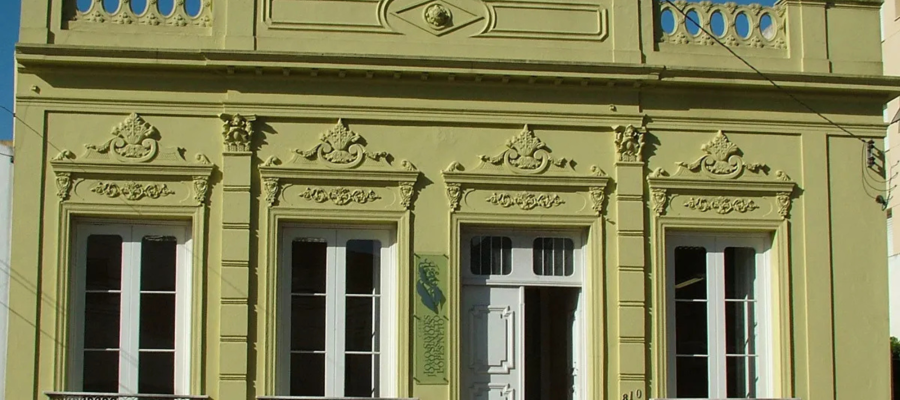 Instituto J. Simões Lopes Neto celebra 161 anos do escritor